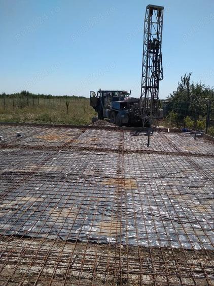 Teren de 6500 mp, în Petrești