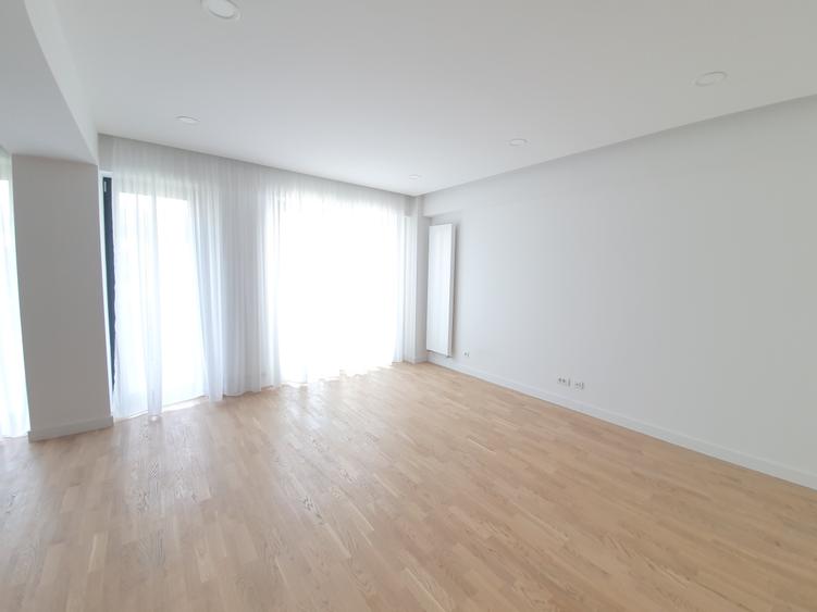 Apartament cu 2 camere semidecomandat în Iancu Nicolae