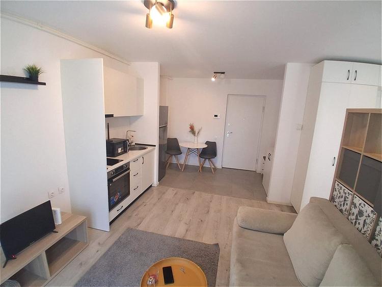 Apartament cu 2 camere decomandat, mobilat în Pipera