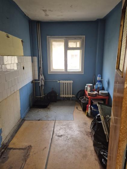Apartament cu 2 camere decomandat în Militari