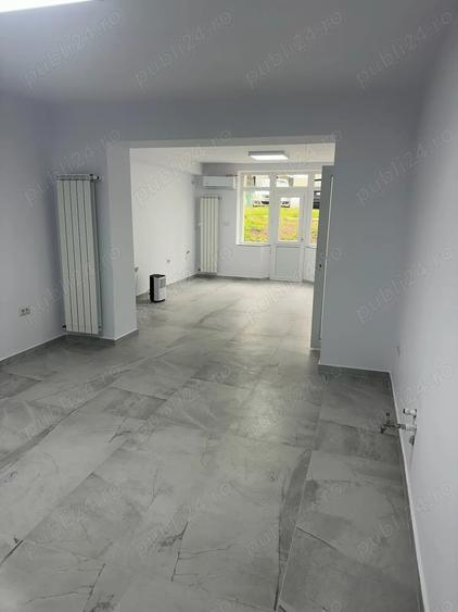 Spațiu comercial, de 90 mp, în Central