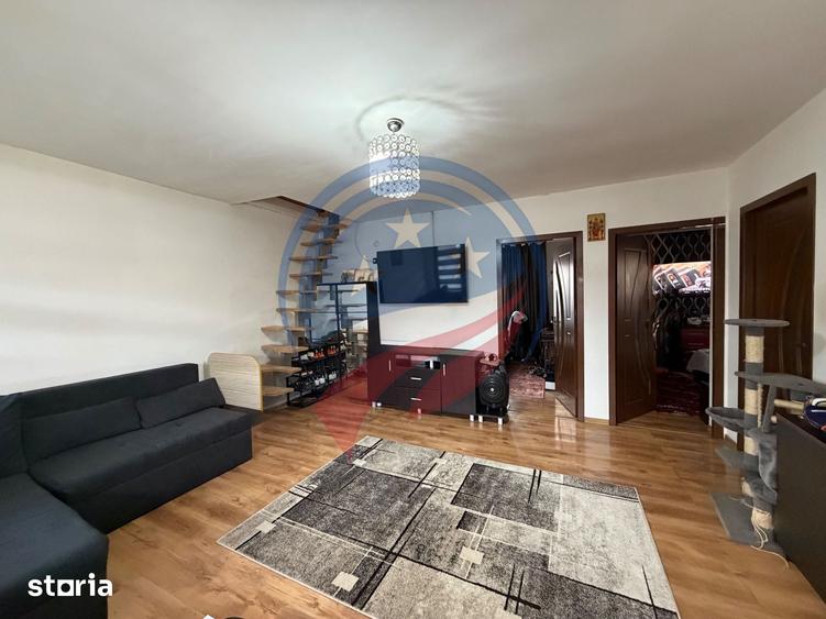 Casă cu 3 camere cu Teren 130 Mp în Brestei