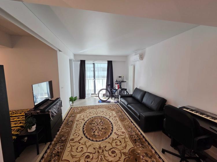 Apartament cu 2 camere semidecomandat în Pipera