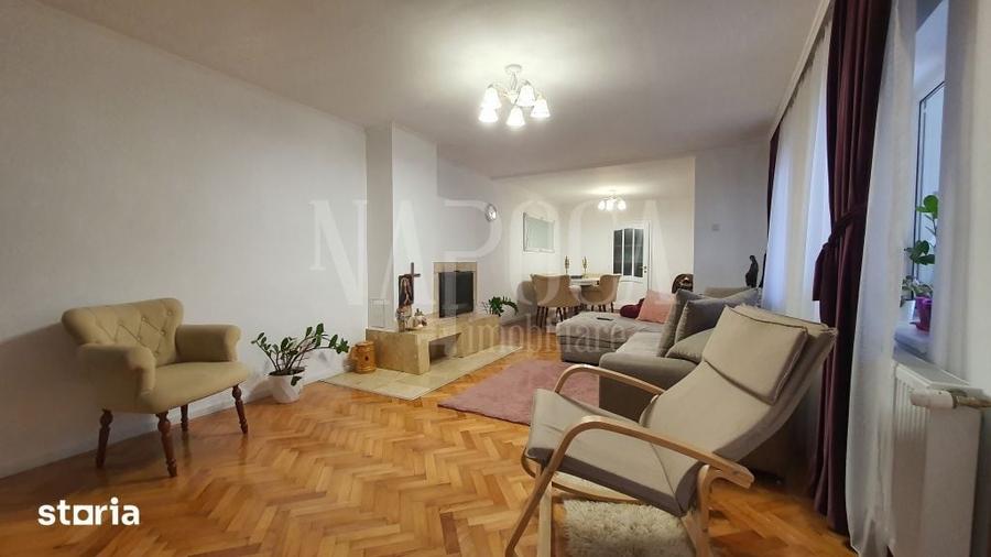 Casă cu 4 camere cu Teren 250 Mp în Oncea