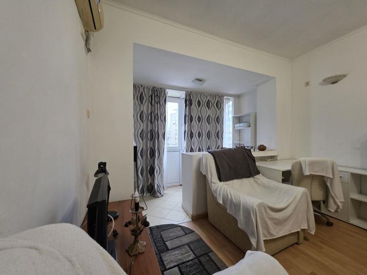 Apartament cu 2 camere semidecomandat, mobilat în Kogălniceanu