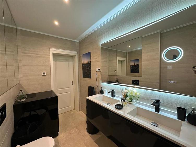 Apartament cu 2 camere decomandat, mobilat în Calea Dumbrăvii