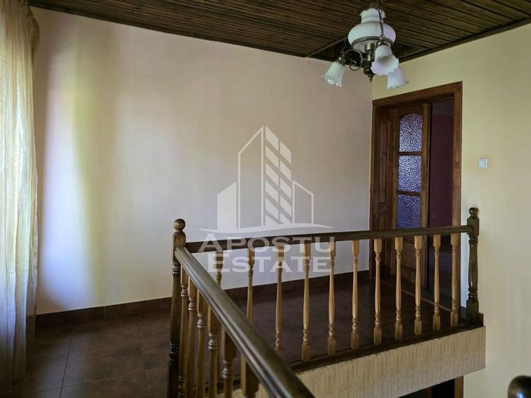 Casă individuală cu 5 camere cu Piscina în Sud