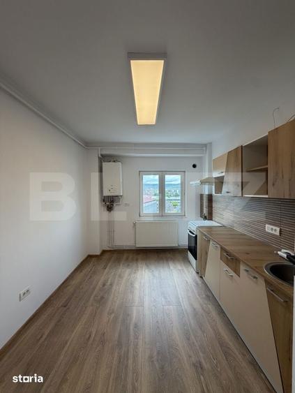 Apartament cu 3 camere decomandat în Mărăști