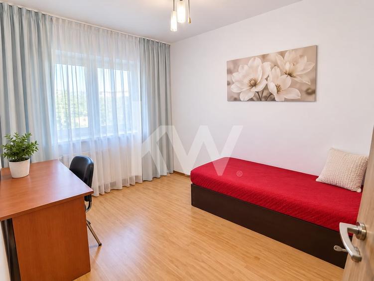 Apartament cu 3 camere semidecomandat, mobilat în Podu Roș