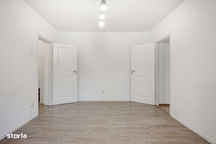 Apartament cu 4 camere în Lacul Tei