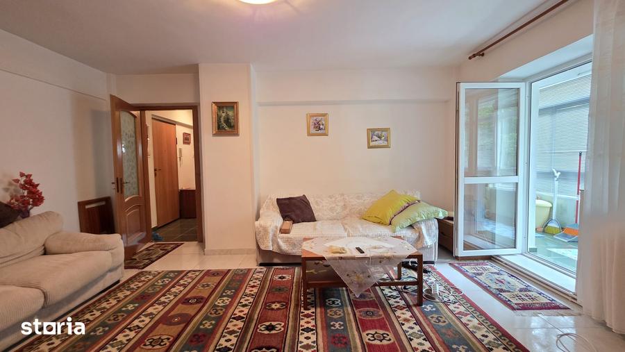 Apartament cu 3 camere în Central