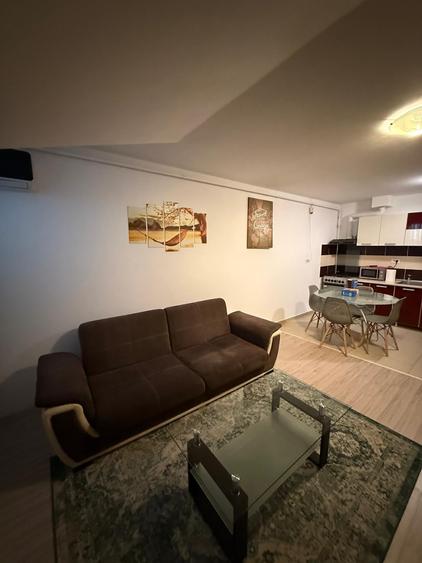 Apartament cu 2 camere semidecomandat în Militari