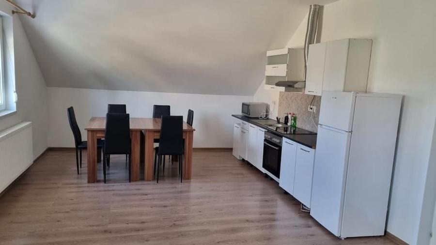 Apartament cu 2 camere în Ghiroda