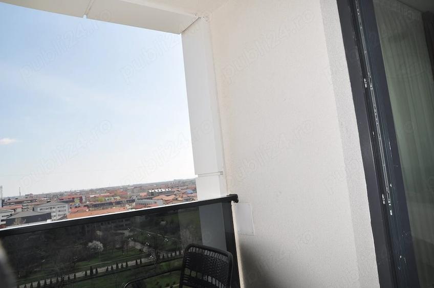 Garsonieră decomandată în Central