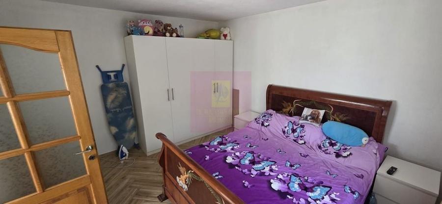 Casă cu 4 camere cu Teren 451 Mp în Central