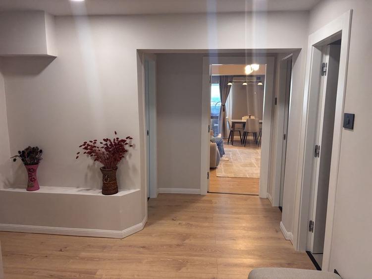 Apartament cu 3 camere decomandat, mobilat în ICIL