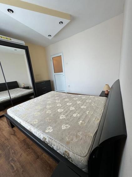 Apartament cu 2 camere decomandat în Vest