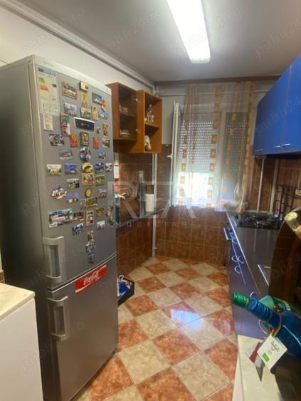 Apartament cu 3 camere semidecomandat, mobilat în 1 Decembrie 1918