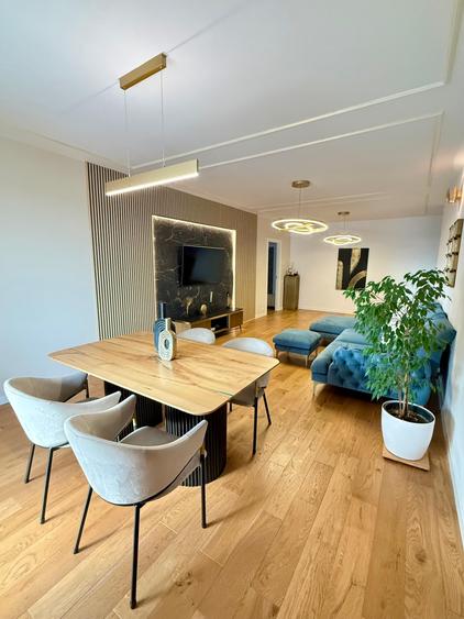 Apartament cu 4 camere semidecomandat în Cotroceni