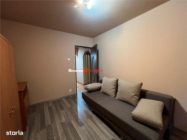 Apartament cu 3 camere în Marghita