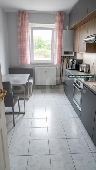 Apartament cu 4 camere decomandat, mobilat în Lipovei