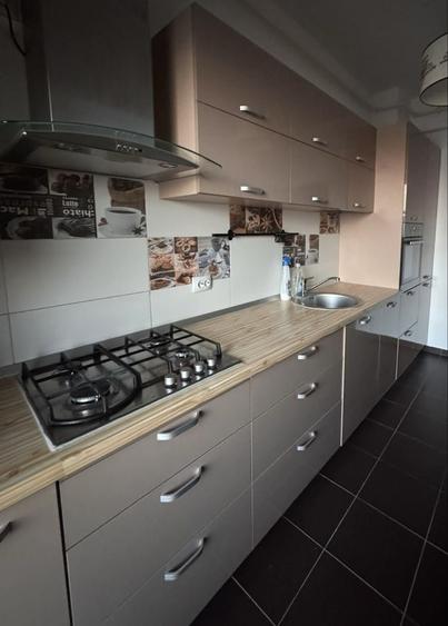 Apartament cu 2 camere decomandat în Dristor