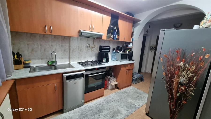 3 CAMERE DECOMANDATE | ZONA FACULTĂȚII DE MUZICĂ | PARCARE Ș - 10