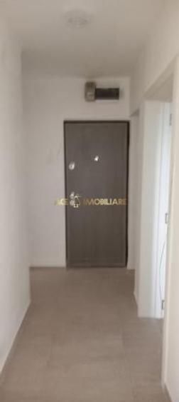 Apartament cu 2 camere decomandat în Apărătorii Patriei