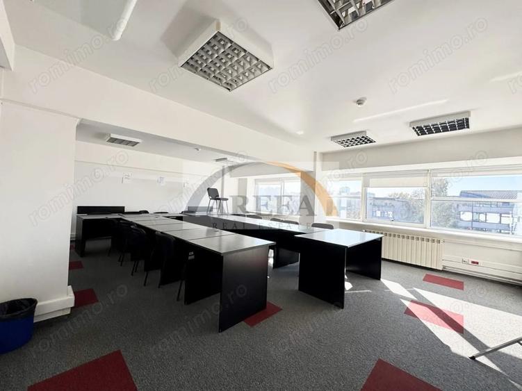 Casă cu 6 camere cu Teren 971 Mp în Floreasca