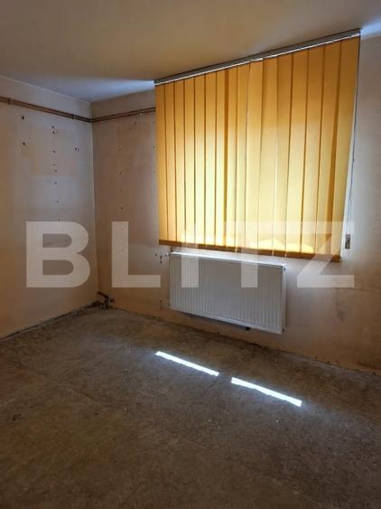 Apartament cu 3 camere decomandat în 1 Mai