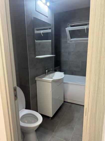 Apartament cu 2 camere în Podu Roș