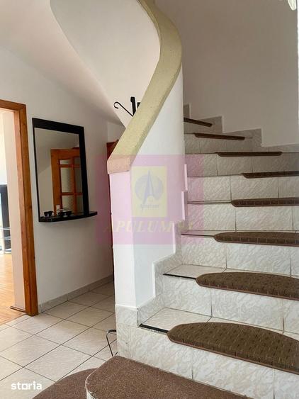 Apartament cu 4 camere decomandat, mobilat în Decebal