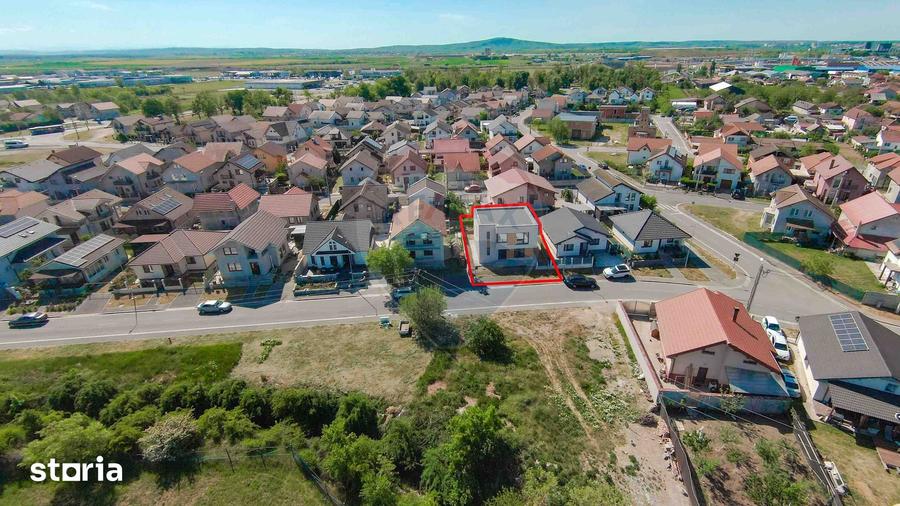 Casă cu 5 camere cu Teren 250 Mp în Tokai