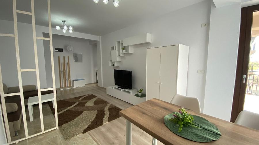 Apartament cu 2 camere decomandat în Giroc