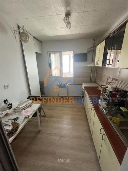 Apartament cu 2 camere decomandat în Rahova
