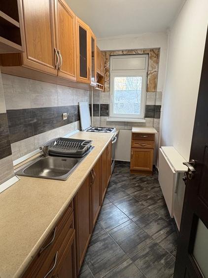 Apartament cu 2 camere decomandat în Drumul Taberei