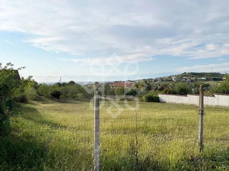 Teren de 2063 mp, în Dealuri Oradea