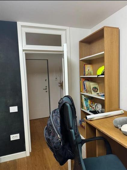 Apartament cu 3 camere decomandat în Buzaului