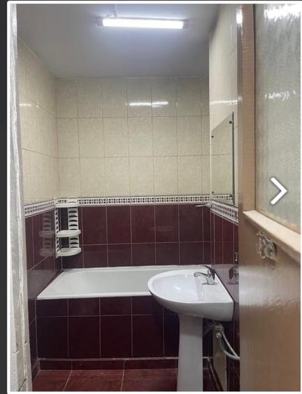 Apartament cu 3 camere decomandat, mobilat în Drumul Taberei