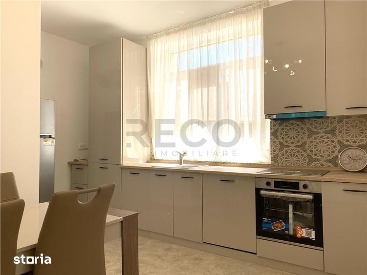 Apartament cu 2 camere decomandat în Spitalul Județean