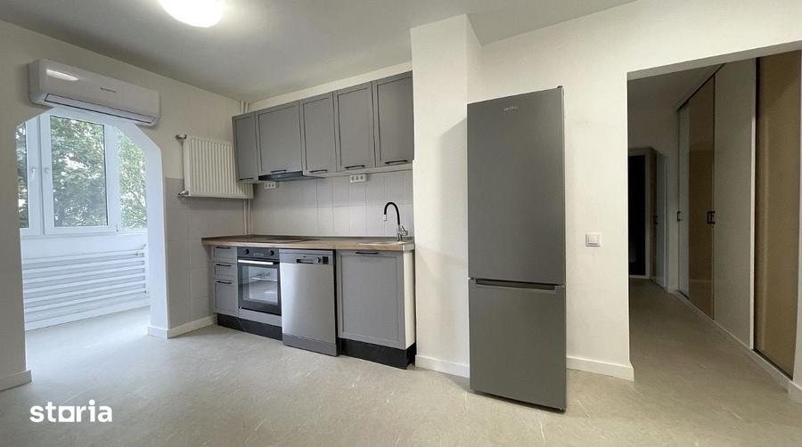 Apartament cu 3 camere în Decebal