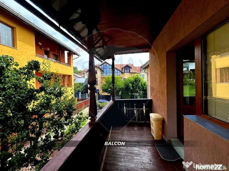 Casă cu 6 camere cu Teren 423 Mp în Valea Roșie