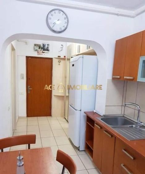 Apartament cu 2 camere decomandat, mobilat în Drumul Taberei