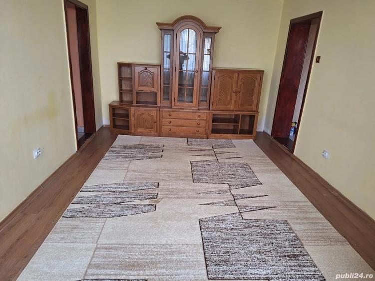 Apartament cu 2 camere semidecomandat în Decebal