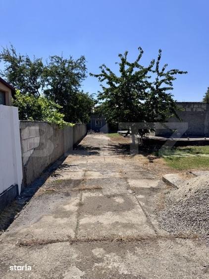 Casă cu 4 camere cu Teren 1000 Mp în Păulești