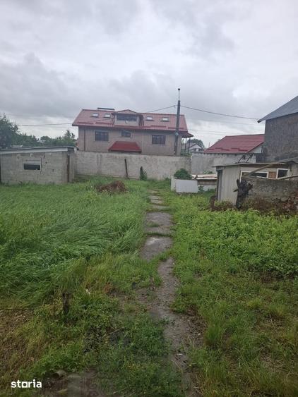 Casă cu 2 camere cu Teren 590 Mp în Central