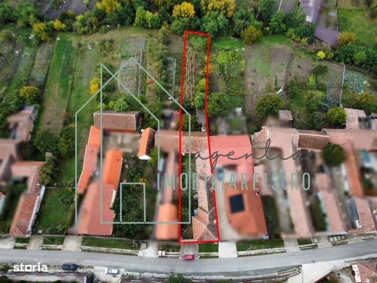 Casă cu 4 camere în Central