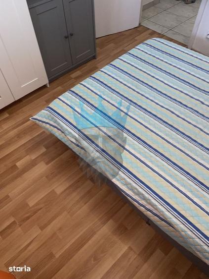 Apartament cu 3 camere în Tineretului