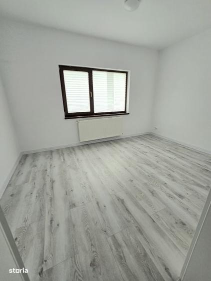 Casă cu 3 camere în Balotești