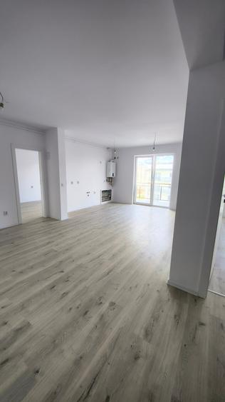 Apartament cu 3 camere decomandat în Șelimbăr — fotografia 1
